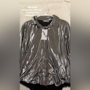 Women’s brand new long sleeve button down, Size small